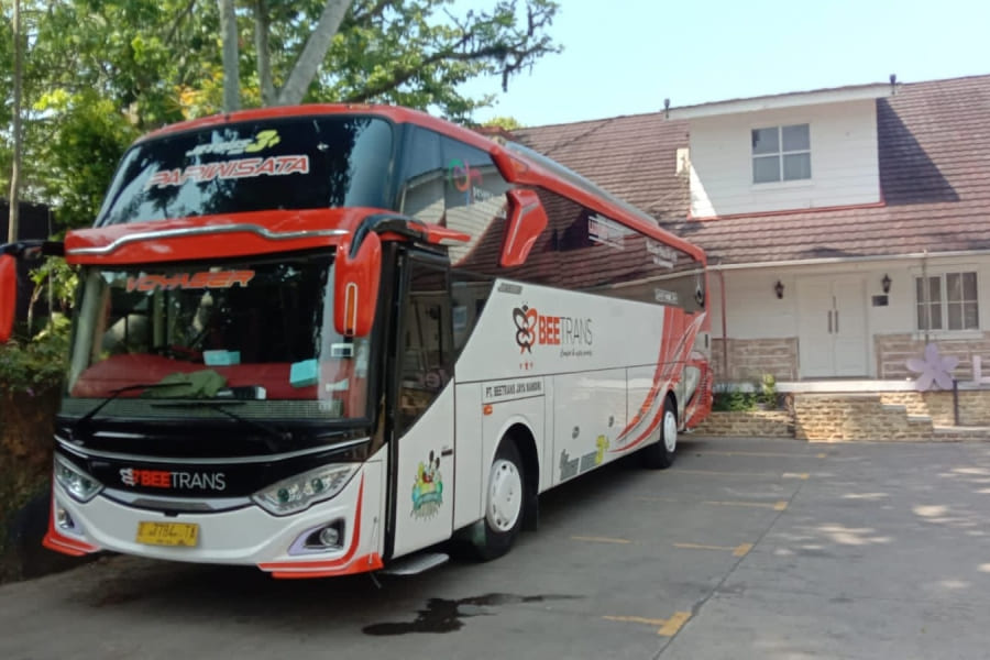 Sewa Bus Pariwisata Tangerang